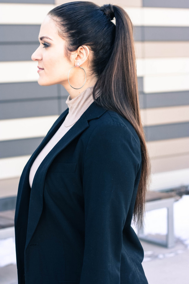 High Pony Tail