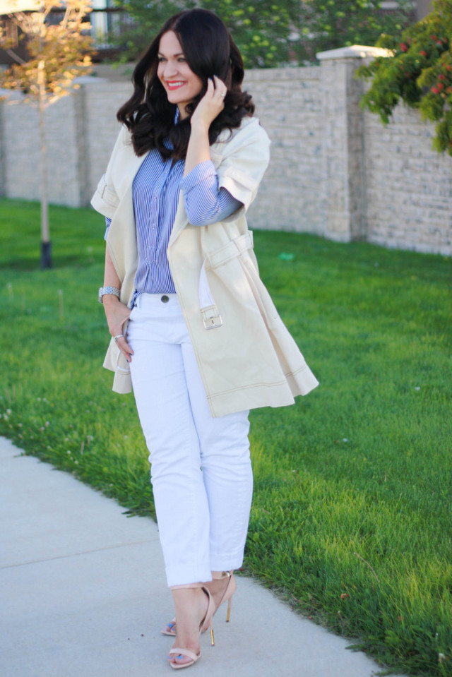 White boyfriend jeans