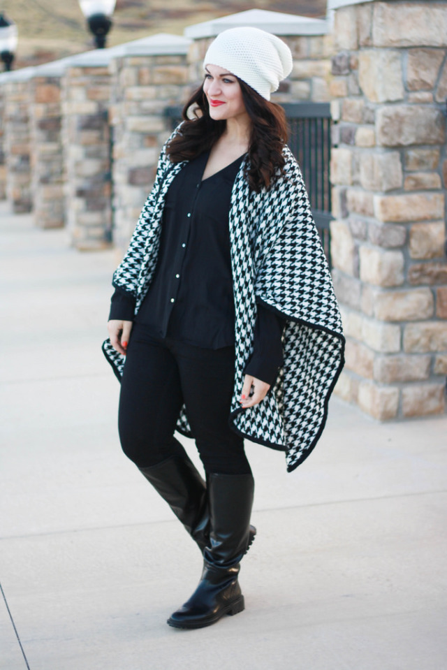 Houndstooth Print Cape