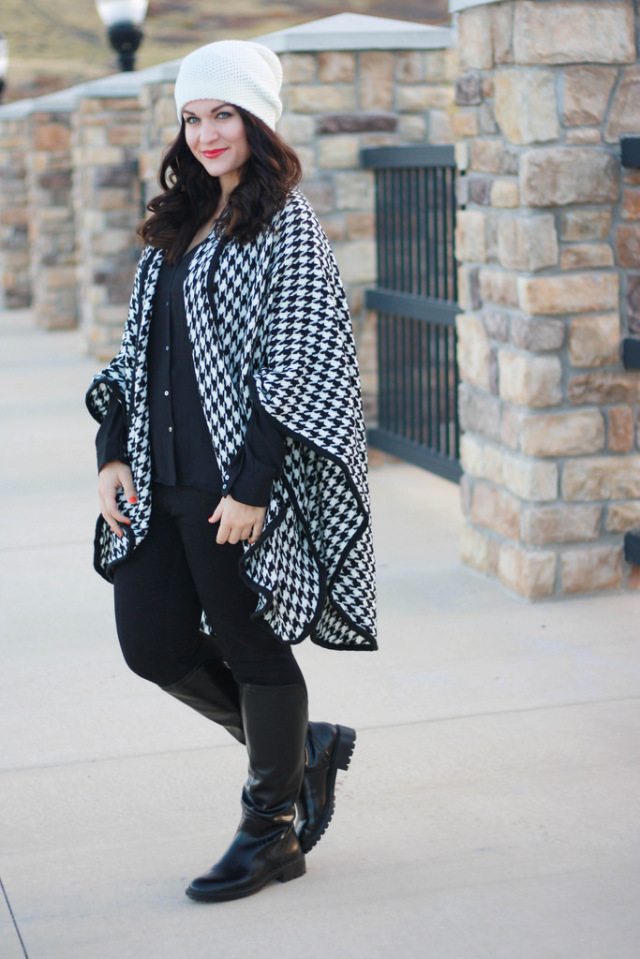 Houndstooth Cape