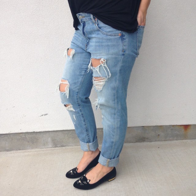 Light Wash Boyfriend Jeans