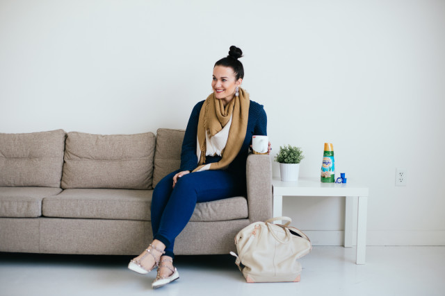 Casual Coffee Date Outfit