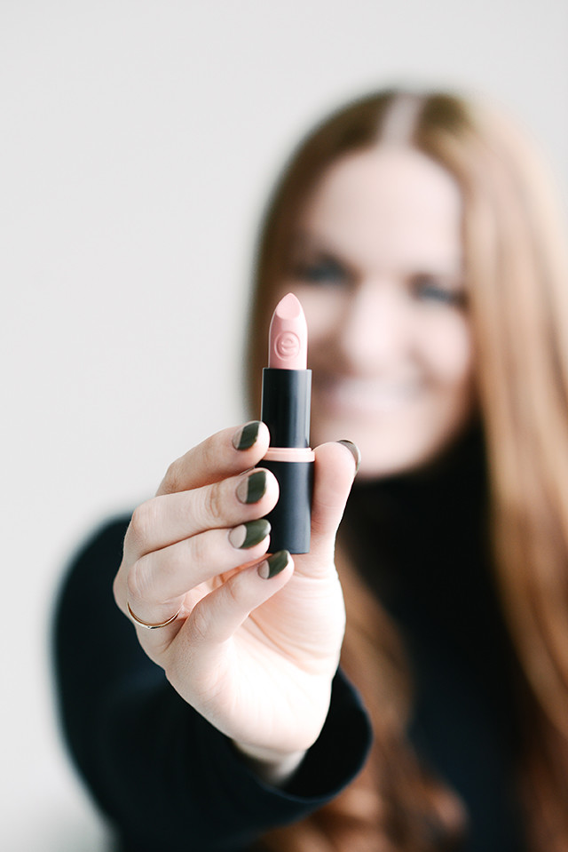 Essence Cosmetics Nude Lipstick