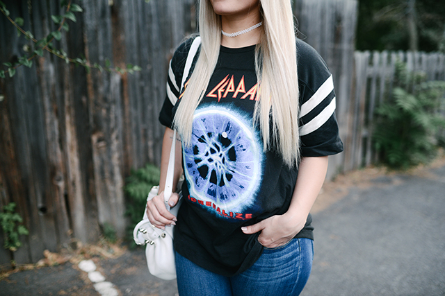 Def Leppard Band Tee Shirt