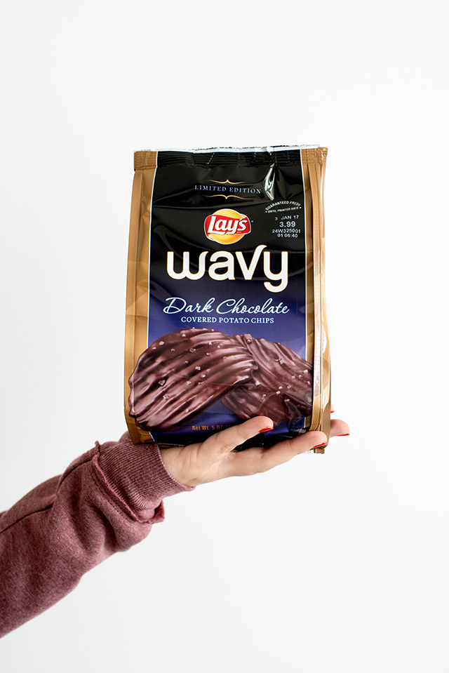 Lay's Wavy Chocolate Chips