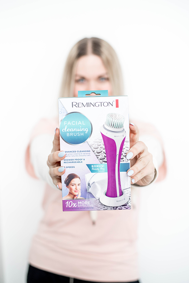 Remington Facial Cleansing Brush